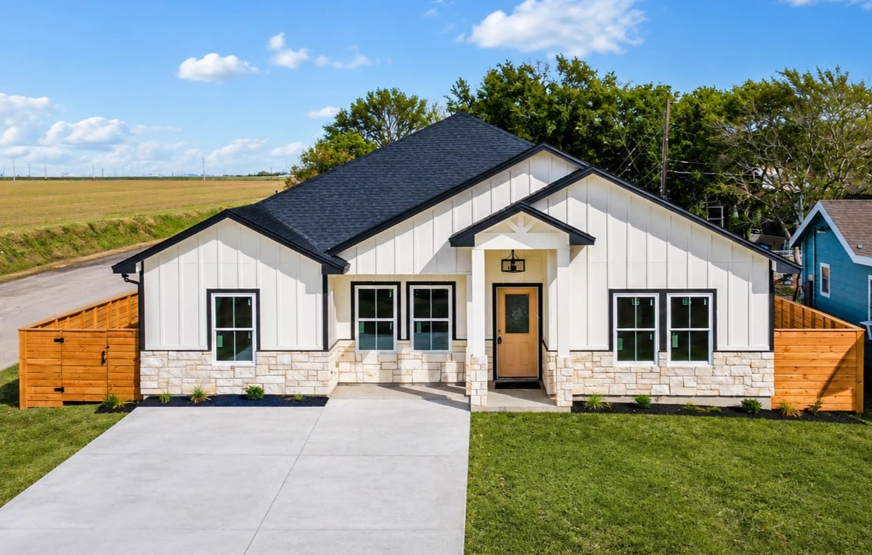 Single-storey home ready for a whole-home punch list visit